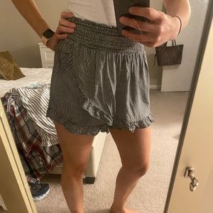 Black and white ruffle shorts